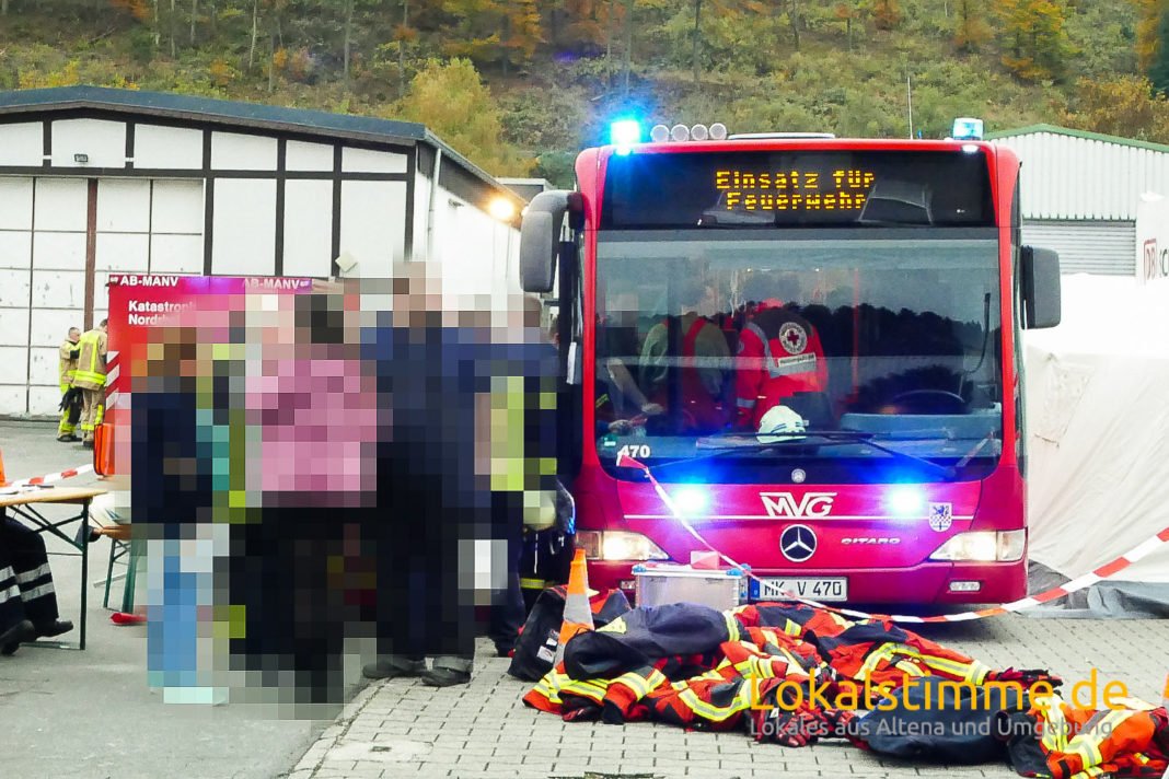 Bei dem Großbrand im Jahr 2016 in Werdohl-Dresel wurde der Bus bereits eingesetzt.