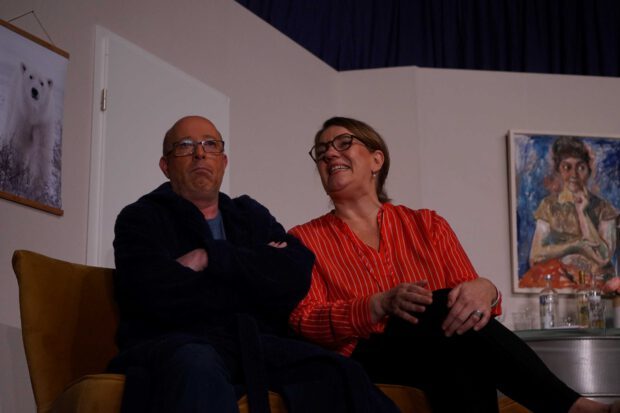 Jens Weihl und Kirsten Kreisel spielen Gordon und Anne. Foto: Marit Schulte-Zakotnik