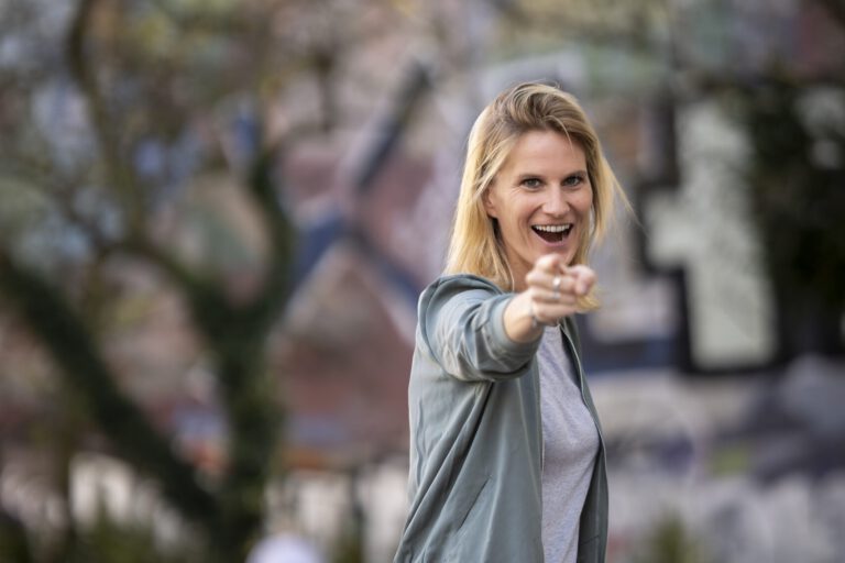 Lucy van Kuhl gastiert in Altena.