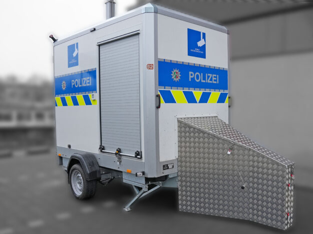 Foto: Polizei MK Eine mobile Videoüberwachungsanlage der Polizei.