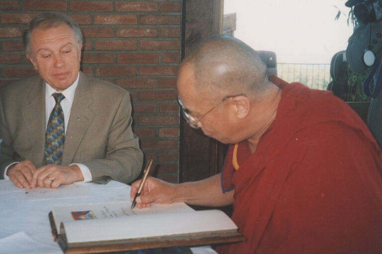 Der Dalai Lama war in Wiblingwerde zu Gast.