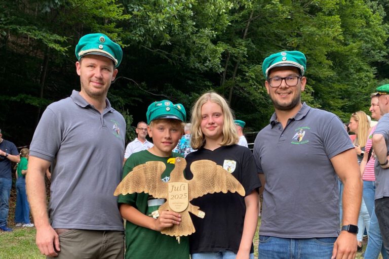 Das Evingser Kinderschützenpaar 2025.