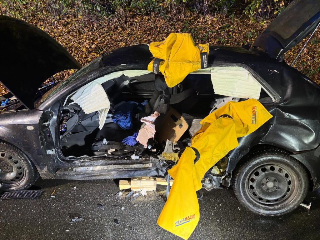 Auf der B236 in Werdohl gab es am 24. Oktober einen schweren Verkehrsunfall