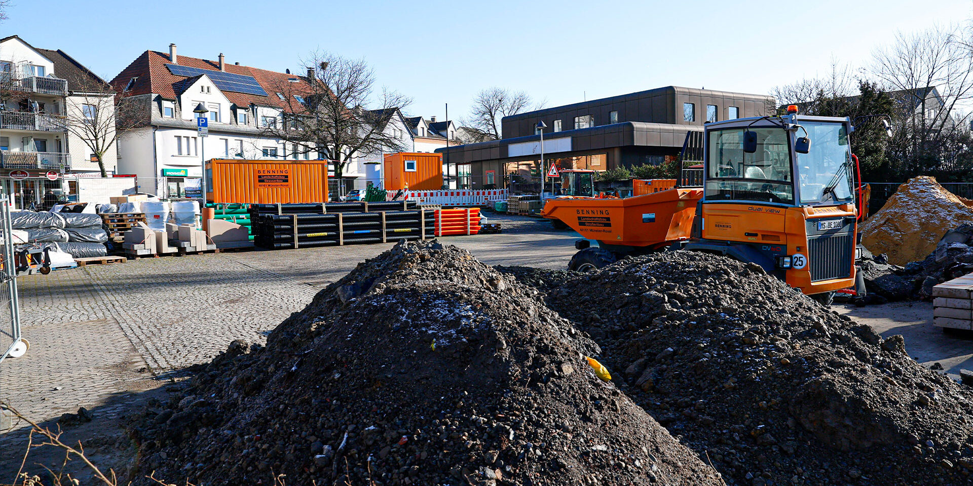 Baustelle an der Lendringser Hauptstraße für das Projekt "Lebensander Lendringsen Mitte"