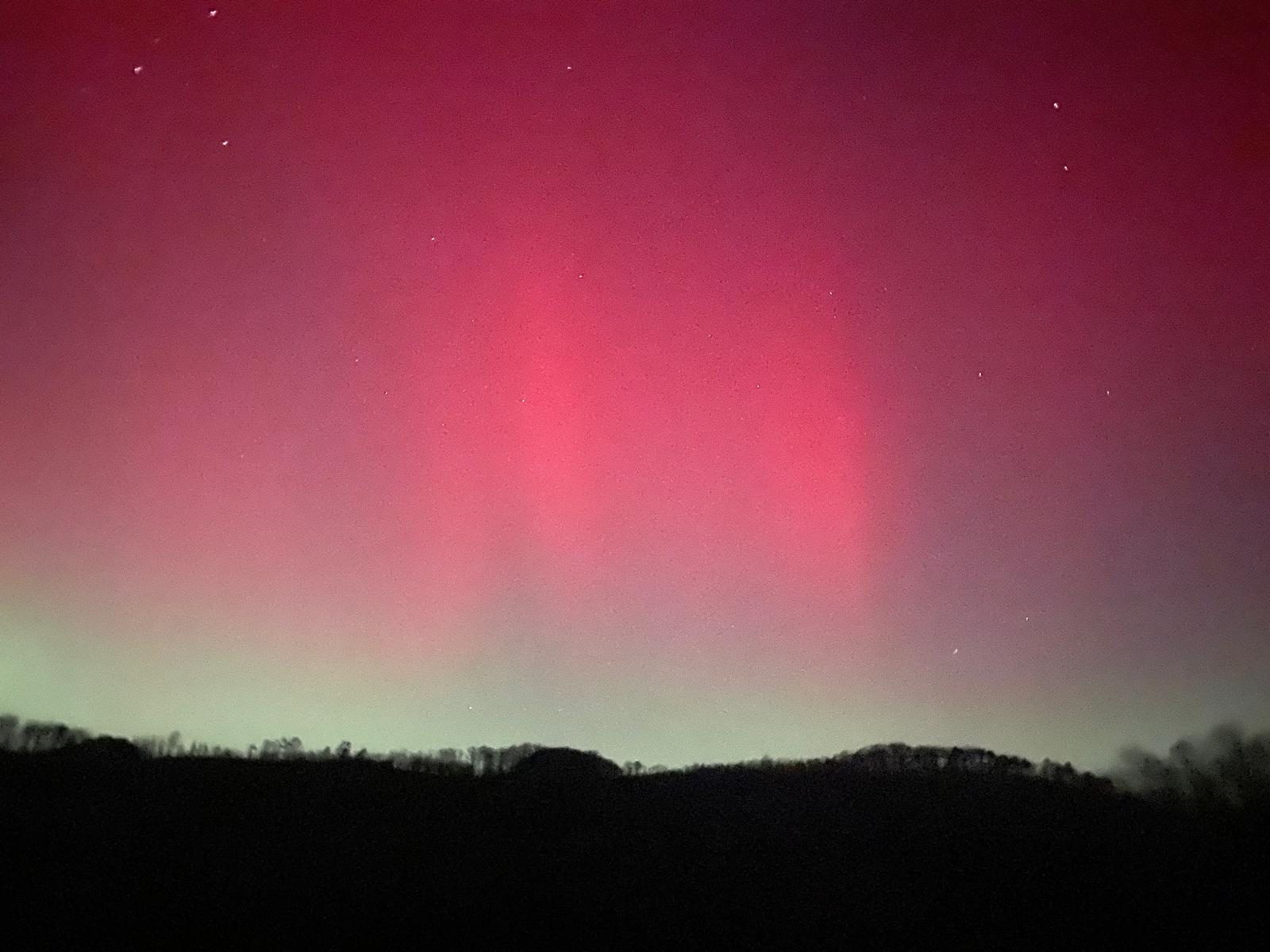 Hier der Blick auf die Polarlichter von Letmathe aus in Richtung Grürmansheide.