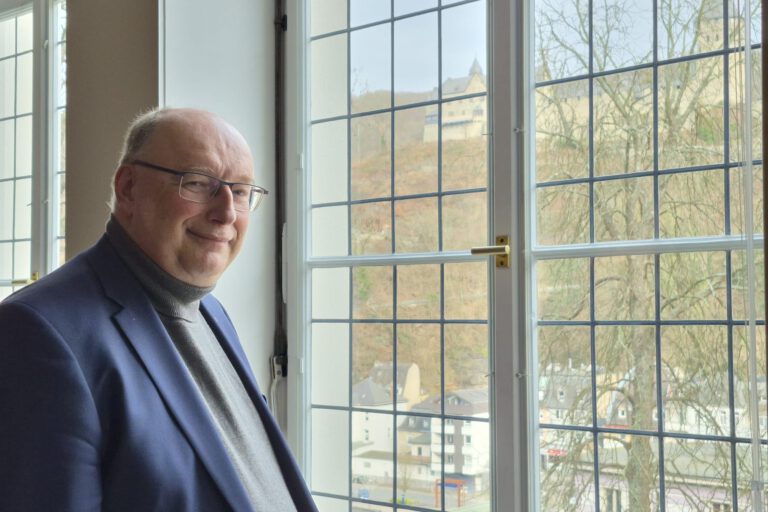 Guido Thal in seinem Büro.