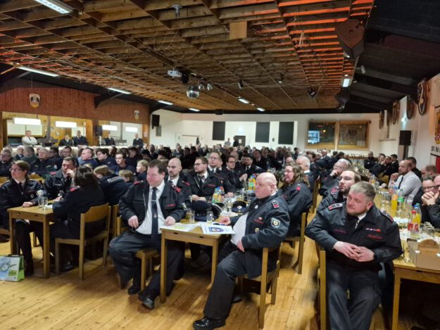 Eine Versammlung der Feuerwehr Altena.