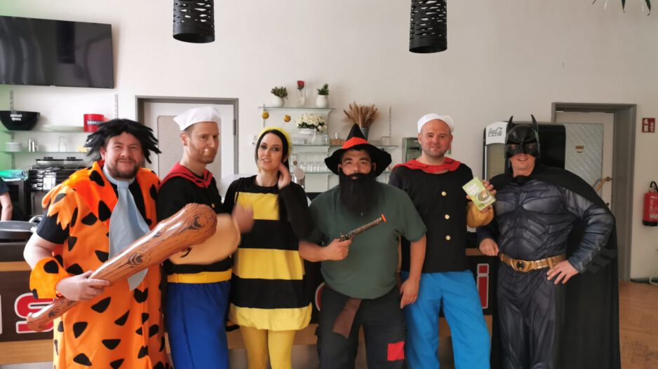 Verkleidete Mitglieder der Kompanie Rahmede.