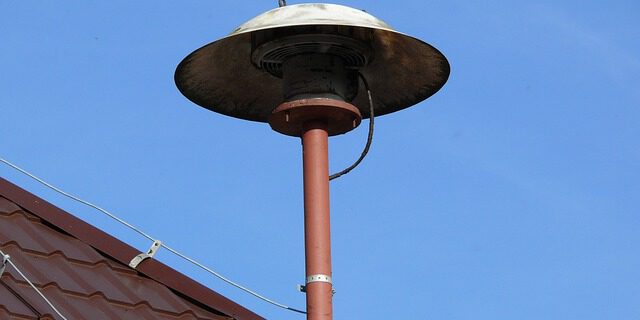 Sirene auf einem Dach