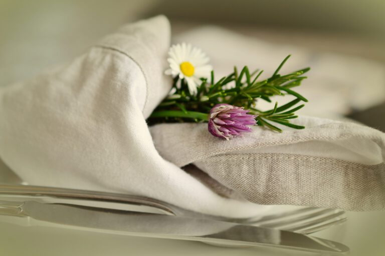 Symbolbild: Pixabay Ein gedeckter Tisch