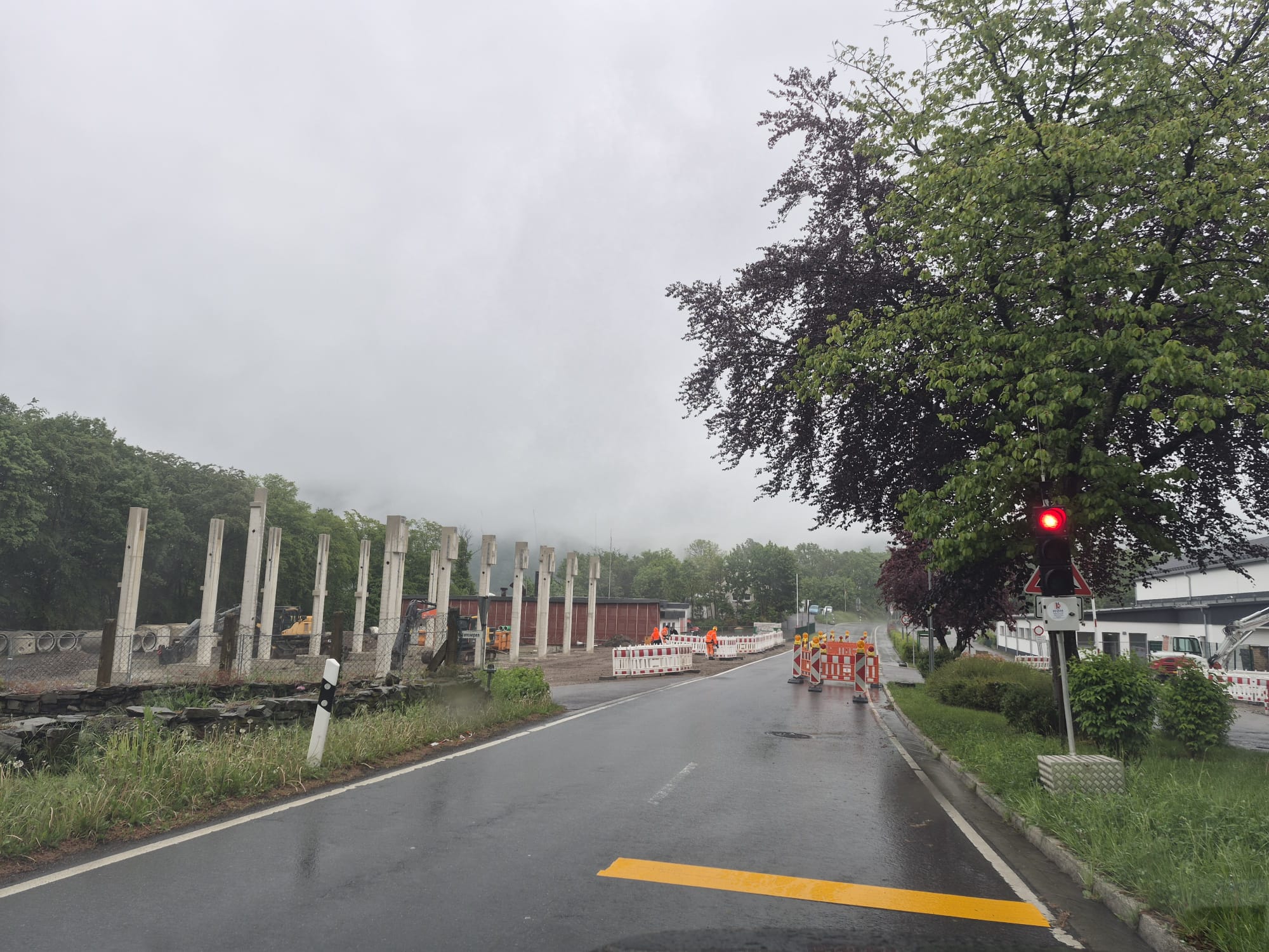 Ampel am Holensiepen