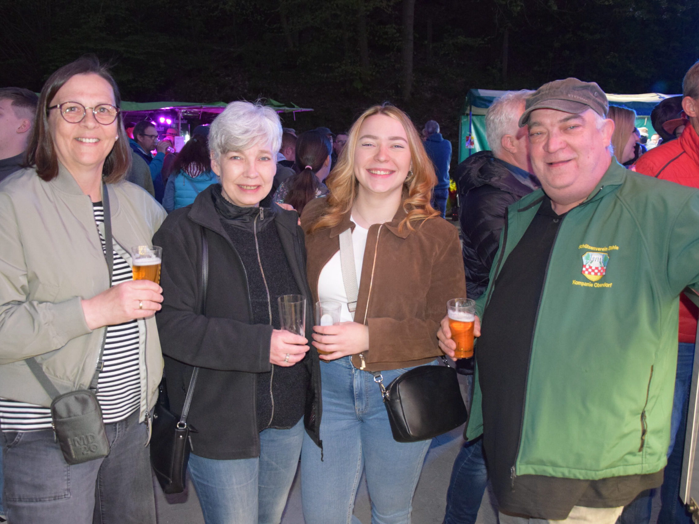 Partyfoto vom Tanz in den Mai in Evingsen