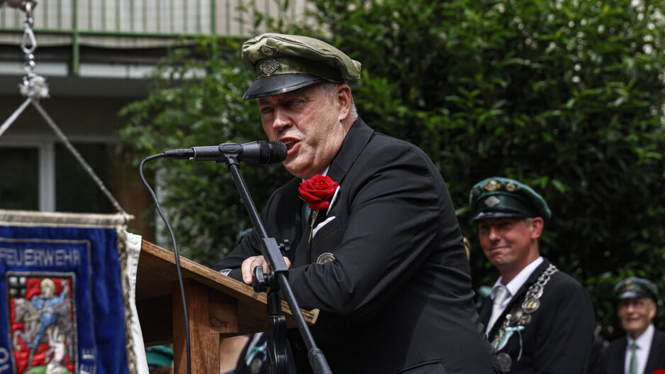 Festumzug beim Schützenfest der Friedrich-Wilhelms-Gesellschaft Altena