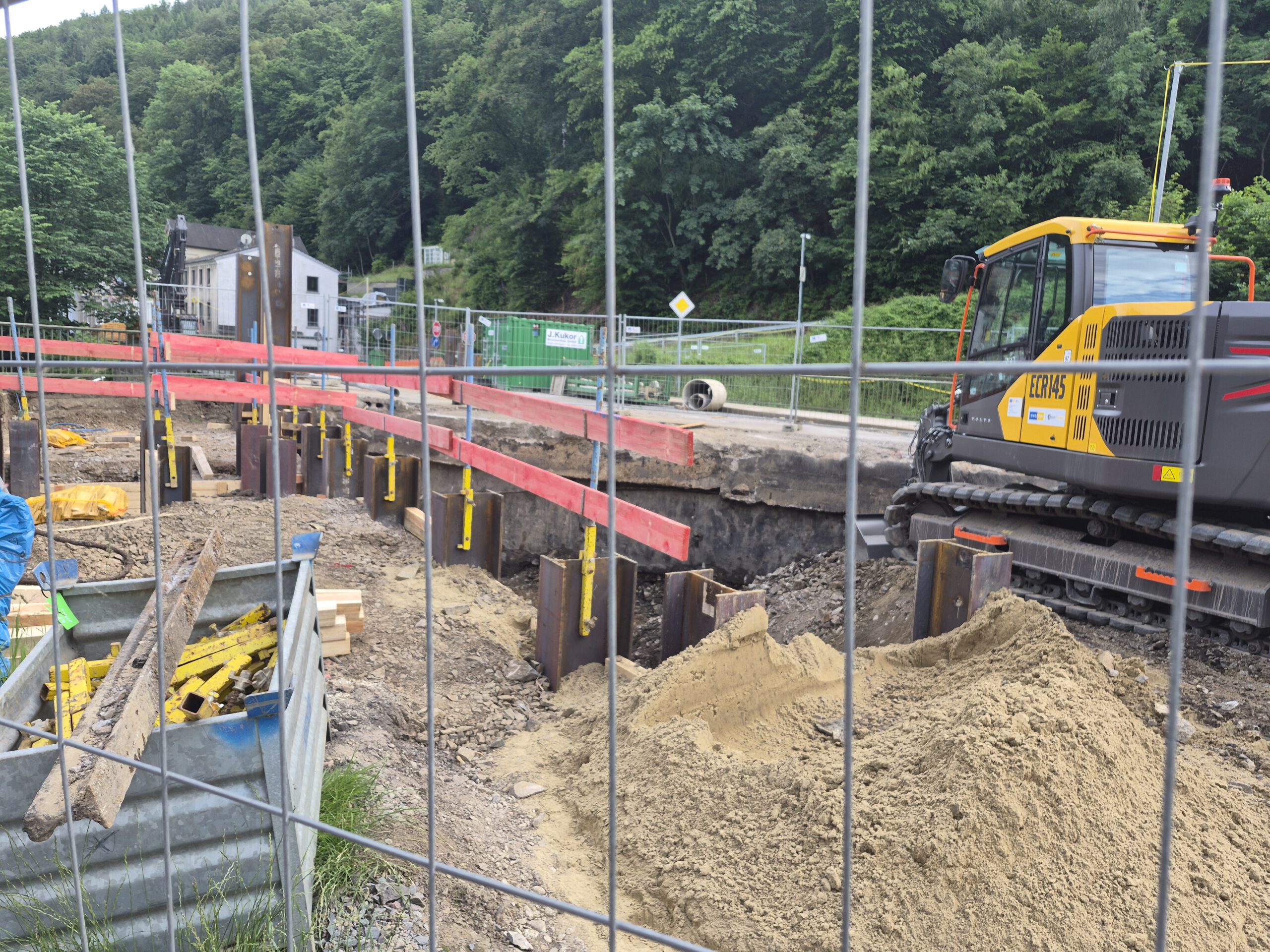 Baustelle an der Bahnhofstraße