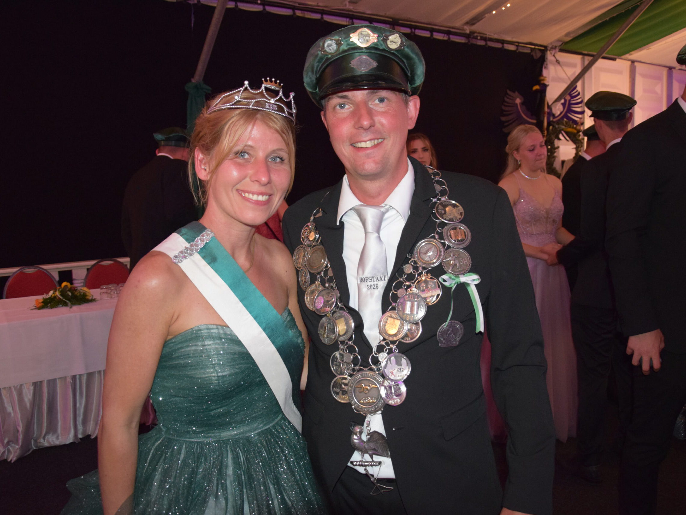 Partyfoto aus dem Festzelt beim Schützenfest in Altena.