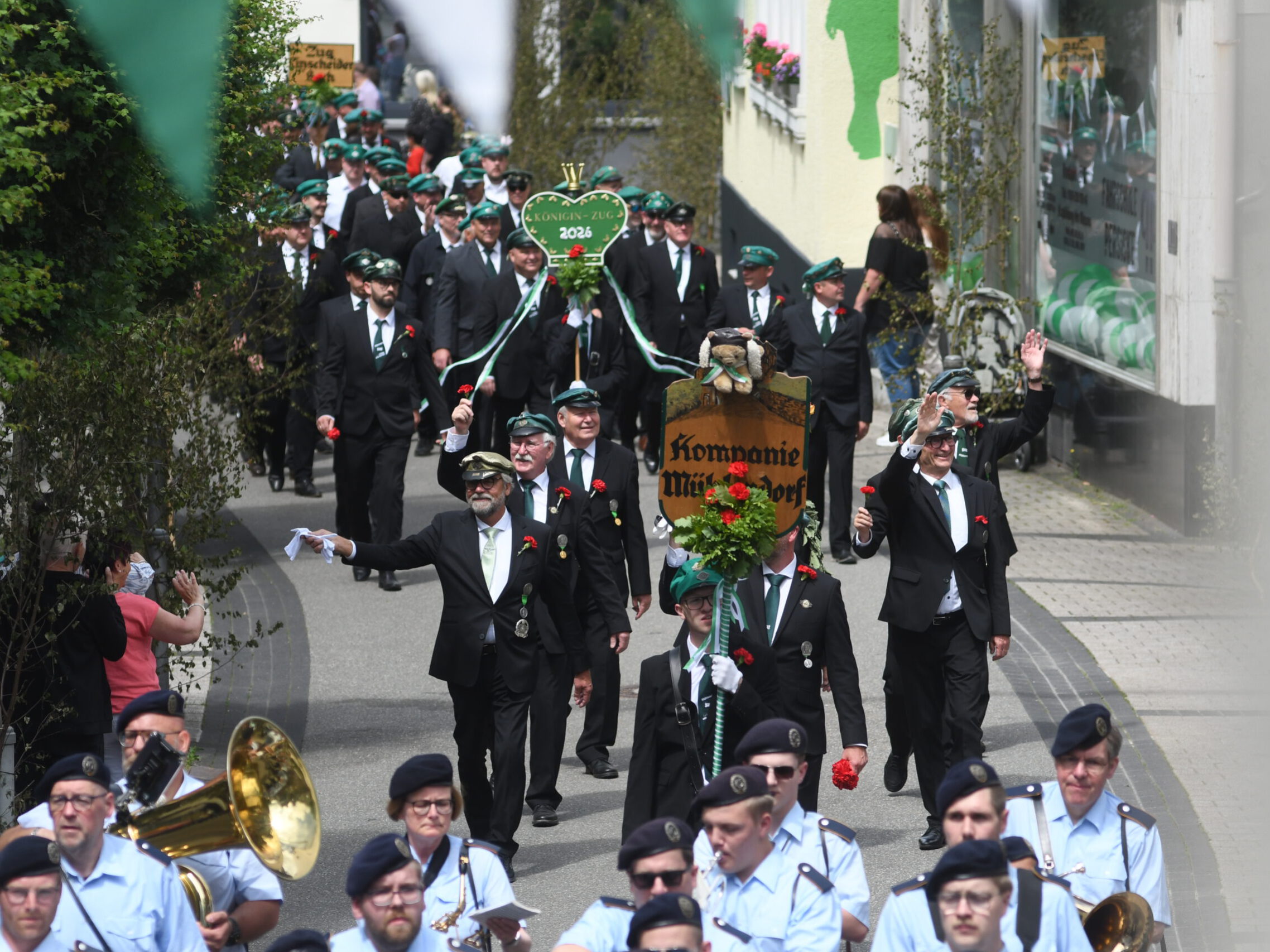 Festumzug beim Schützenfest der Friedrich-Wilhelms-Gesellschaft Altena
