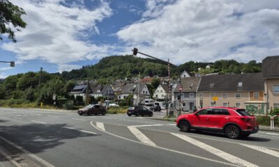 B236 und Bahnübergang Einsal