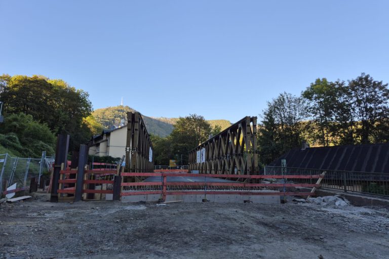 Foto: Ilka Kremer Behelfsbrücke steht