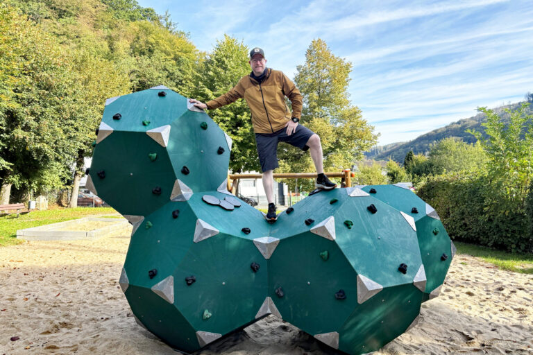 neues Klettergerüst