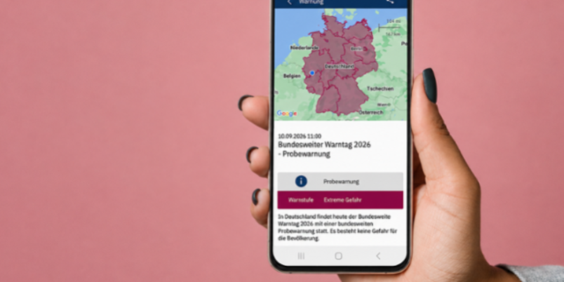 Sy,mbolbild bundesweiter Warntqag