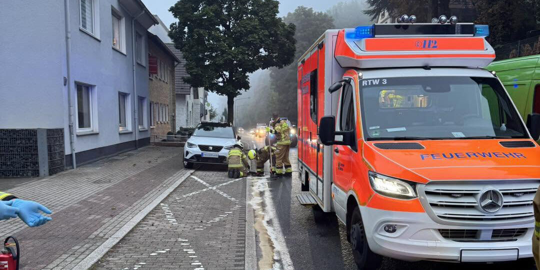 Verkehrsunfall auf der B236 in Nachrodt-Wiblingwerde.