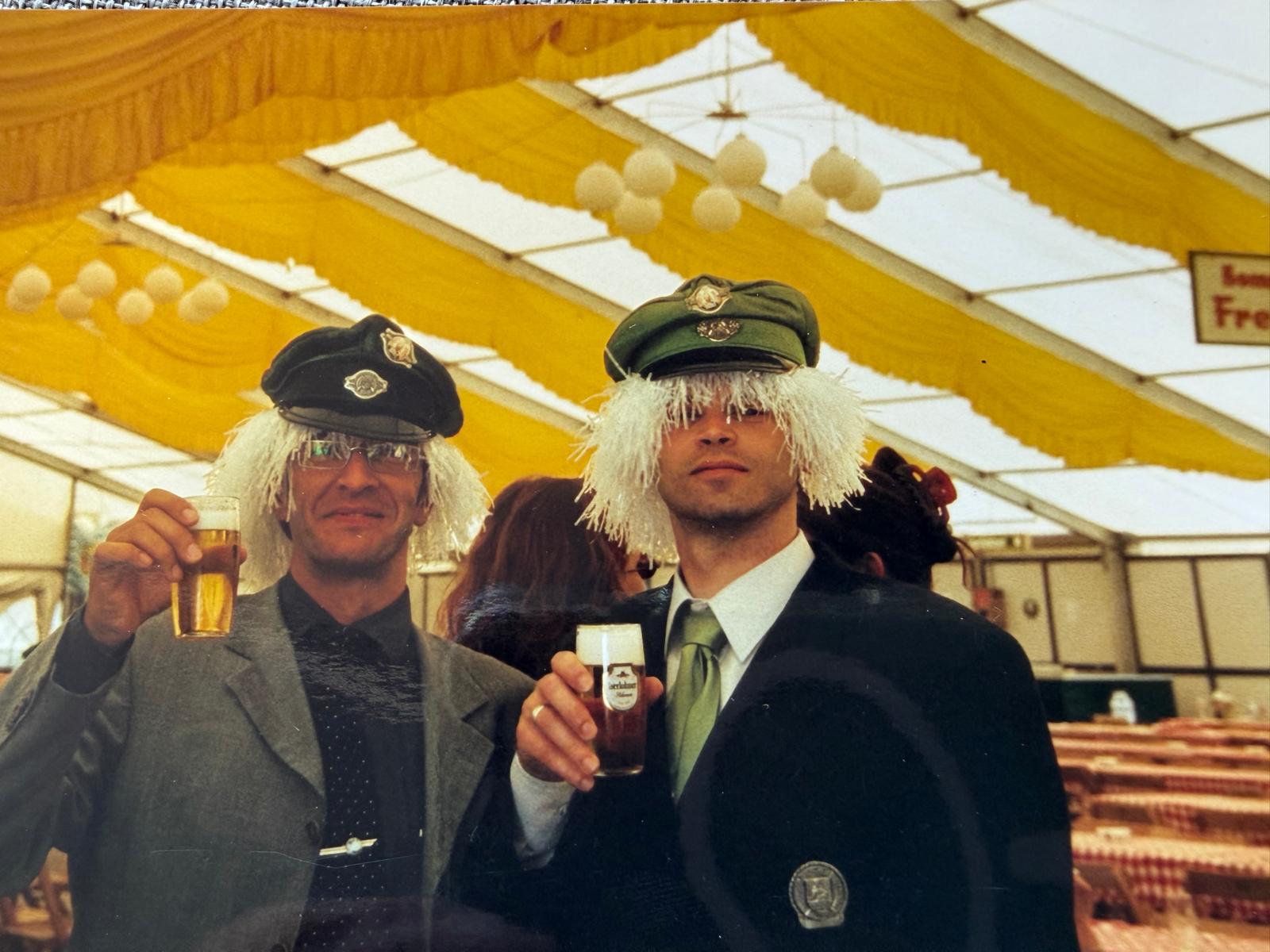 Henkel und Bierwirth 2003