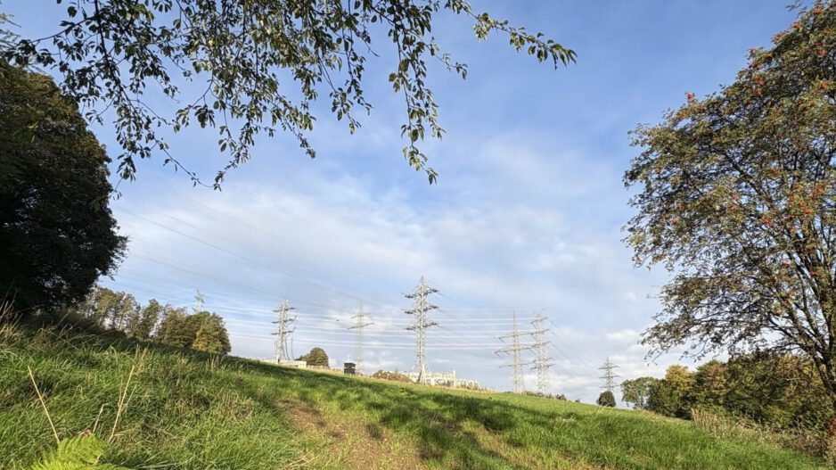Strommasten in Sassenscheid